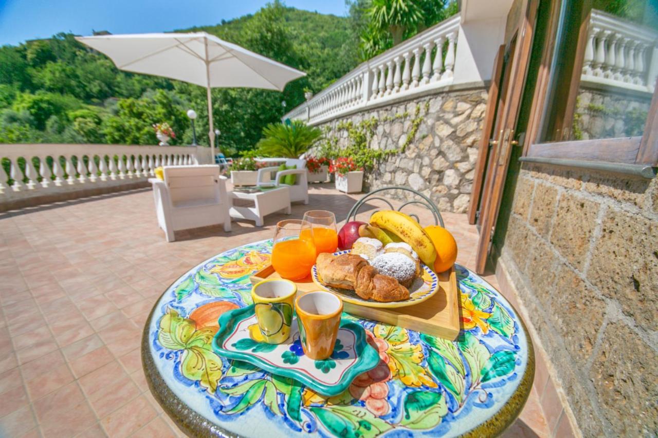 Villa Costanza Sorrento B&B Sant'Agnello Exterior photo
