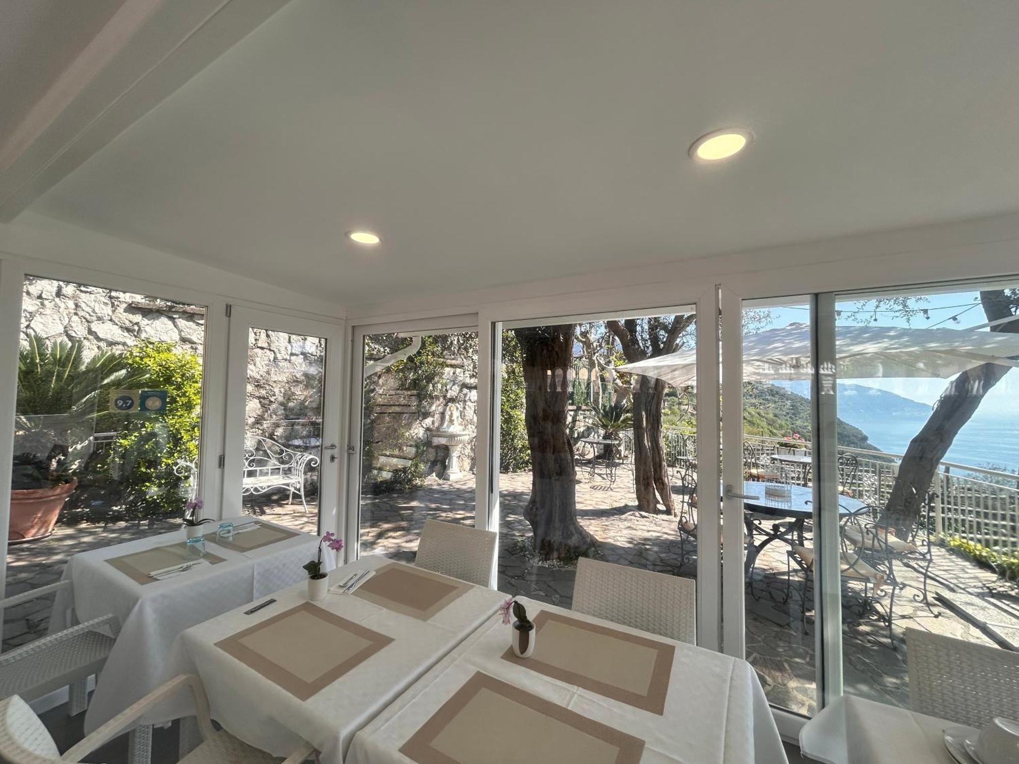 Villa Costanza Sorrento B&B Sant'Agnello Exterior photo